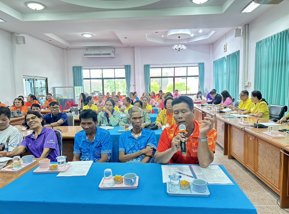 เทศบาลตำบลไทรโยง-ไชยวาล ได้จัดการประชุมคณะกรรมการชุมชน ประจำเดือน กรกฎาคม ครั้งที่ 7/ 2568 นำโดยนายสุรัน จันทร์สง่า นายกเทศมนตรี เป็นประธานในการประชุม พร้อมทั้งร่วมรับฟังข้อมูล เพื่อชี้แจงแนวทางและระเบียบวาระการประชุมต่างๆ
