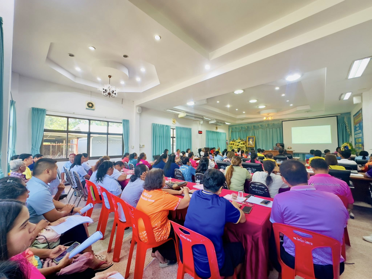 เทศบาลตำบลไทรโยง-ไชยวาล ได้จัดการประชุมคณะกรรมการชุมชน ประจำเดือนตุลาคม ครั้งที่ 10/ 2568