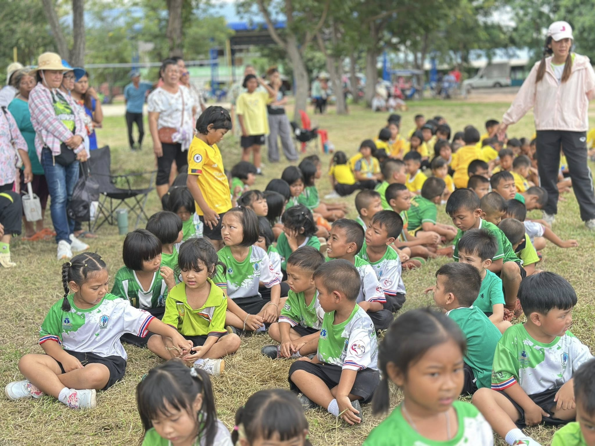 เทศบาลตำบลไทรโยง-ไชยวาล นำโดยนายสุรัน จันทร์สง่า นายกเทศมนตรี เป็นประธานในพิธีเปิดงานกีฬาภายใน “ไชยวาลเกมส์” โรงเรียนบ้านไชยวาล ประจำปึการศึกษา 2568 พร้อมทั้งร่วมชมกิจกรรมการแข่งขันกีฬาสี และมอบรางวัลแก่นักกีฬา