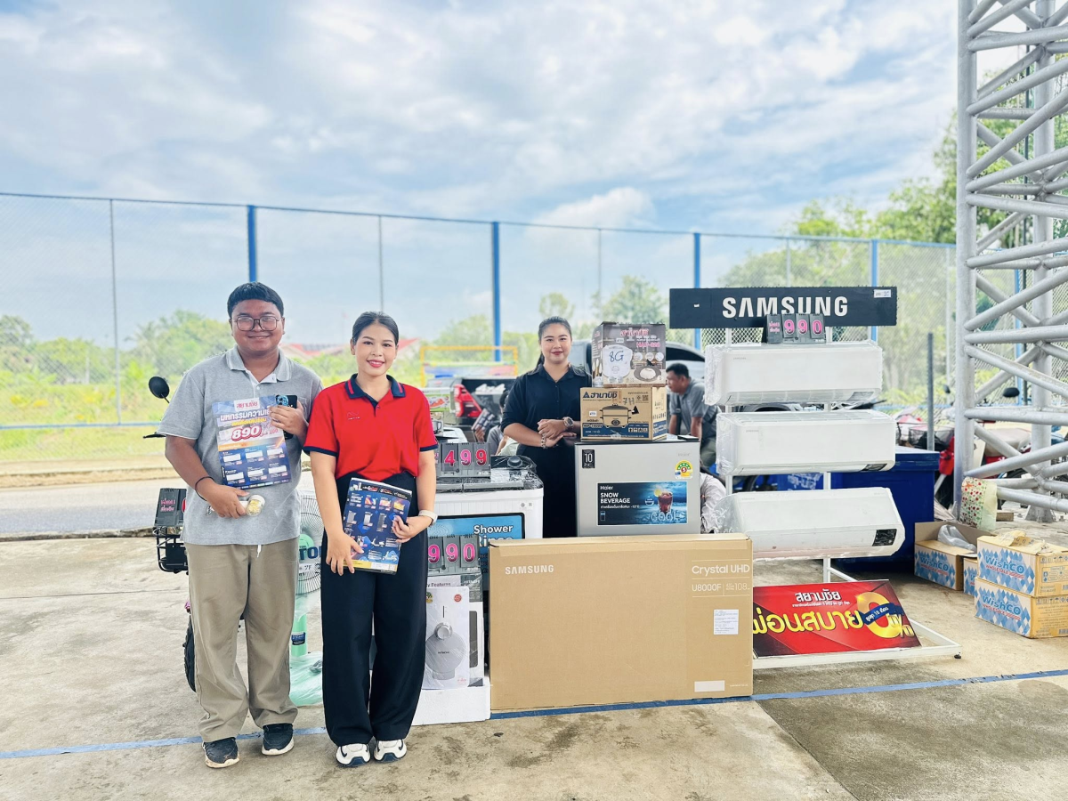 นที่ 18 กันยายน 2568 เวลา 09.30 น. เทศบาลตำบลไทรโยง-ไชยวาล นำโดยนายสุรัน จันทร์สง่า นายกเทศมนตรีตำบลไทรโยง-ไชยวาล พร้อมด้วยคณะผู้บริหาร สมาชิกสภาเทศบาล ปลัดเทศบาล รองปลัดเทศบาล หัวหน้าสำนักปลัดเทศบาล หัวหน้าส่วนราชการ และพนักงานเจ้าหน้าที่เทศบาล ได้จัดกิจกรรมโครงการสร้างสุขภาพดี สิ่งแวดล้อมดี ตามวิถีคนเทศบาลไทรโยง-ไชยวาล ประจำปีงบประมาณ 2568