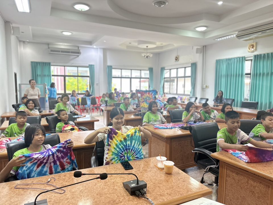 เทศบาลตำบลไทรโยง-ไชยวาล นำโดยนายสุรัน จันทร์สง่า นายกเทศมนตรี เป็นประธานเปิดโครงการฝึกอบรมส่งเสริมอาชีพระยะสั้น สภาเด็กและเยาวชนตำบล/เทศบาลตำบลไทรโยง-ไชยวาล ประจำปีงบประมาณ 2568