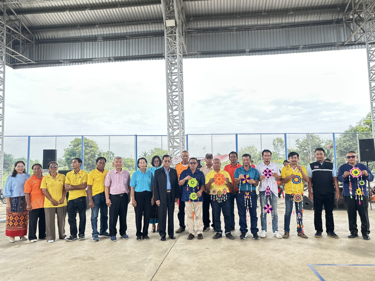 ทศบาลตำบลไทรโยง-ไชยวาล นำโดยนายสุรัน จันทร์สง่า นายกเทศมนตรี พร้อมด้วยคณะผู้บริหาร สมาชิกสภาเทศบาล ปลัดเทศบาล รองปลัดเทศบาล หัวหน้าสำนักปลัดเทศบาล ผู้อำนวยการกองคลัง ผู้อำนวยการกองสาธารณสุขฯ พนักงานเจ้าหน้าที่เทศบาลและนักเรียนผู้สูงอายุ ร่วมต้อนรับคณะเทศบาลตำบลหินกอง อำเภอหนองแค จังหวัดสระบุรี