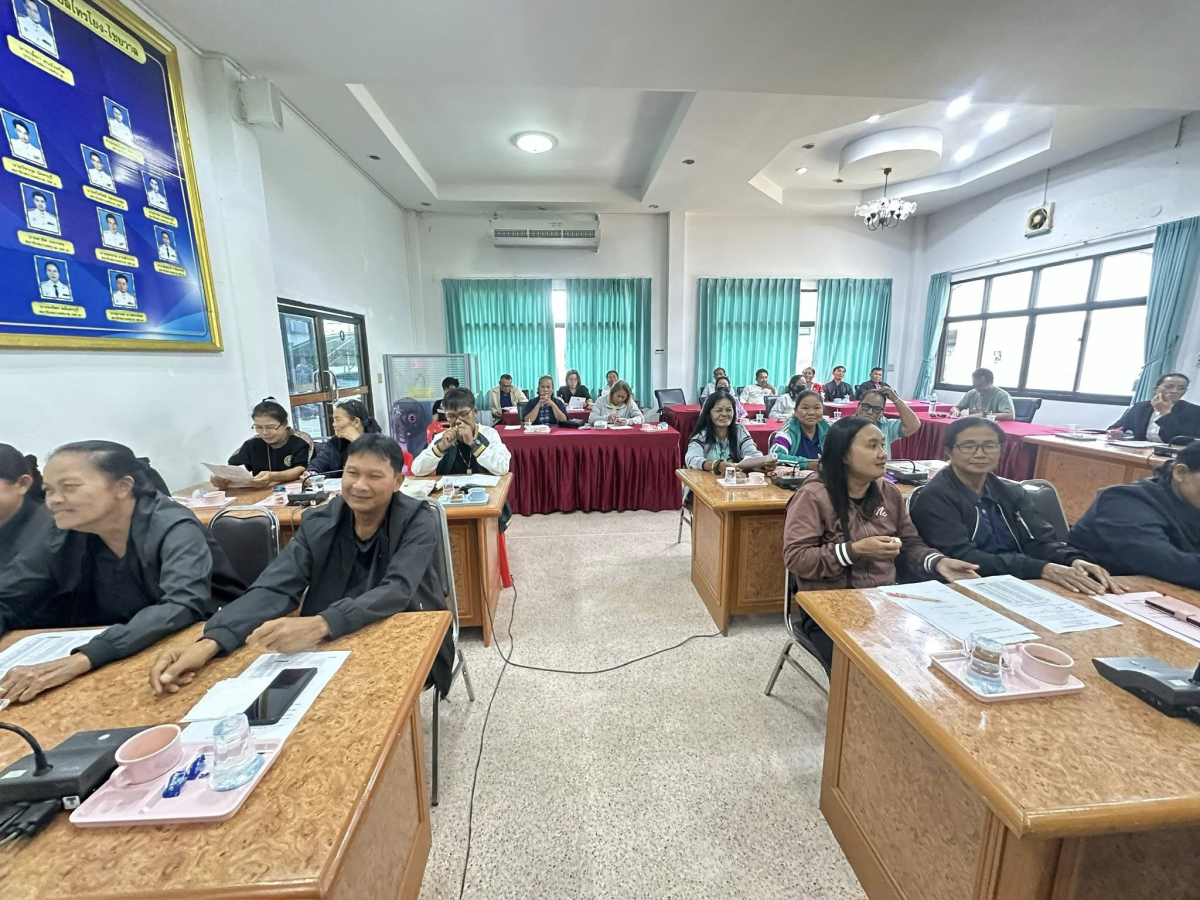 เทศบาลตำบลไทรโยง-ไชยวาล ได้จัดการประชุมคณะกรรมการชุมชน ประจำเดือน ธันวาคม ครั้งที่ 12/ 2568 นำโดยนายสุรัน จันทร์สง่า นายกเทศมนตรี