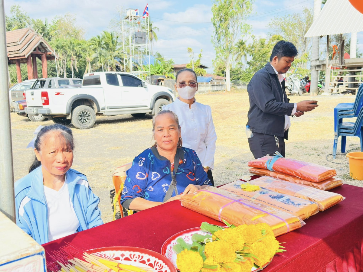 นายเพิ่มพล พึ่งกิ่ง รองนายกเทศมนตรีตำบลไทรโยง-ไชยวาล พร้อมด้วยผู้บริหาร สมาชิกสภาเทศบาล ปลัดเทศบาลฯ ร่วมงานบูรพาจารย์รำลึก ครบรอบปีที่ 3 พระครูสิทธิปัญญาคุณ (สมหวัง ติกขปัญโญ) ปุกกระโทก