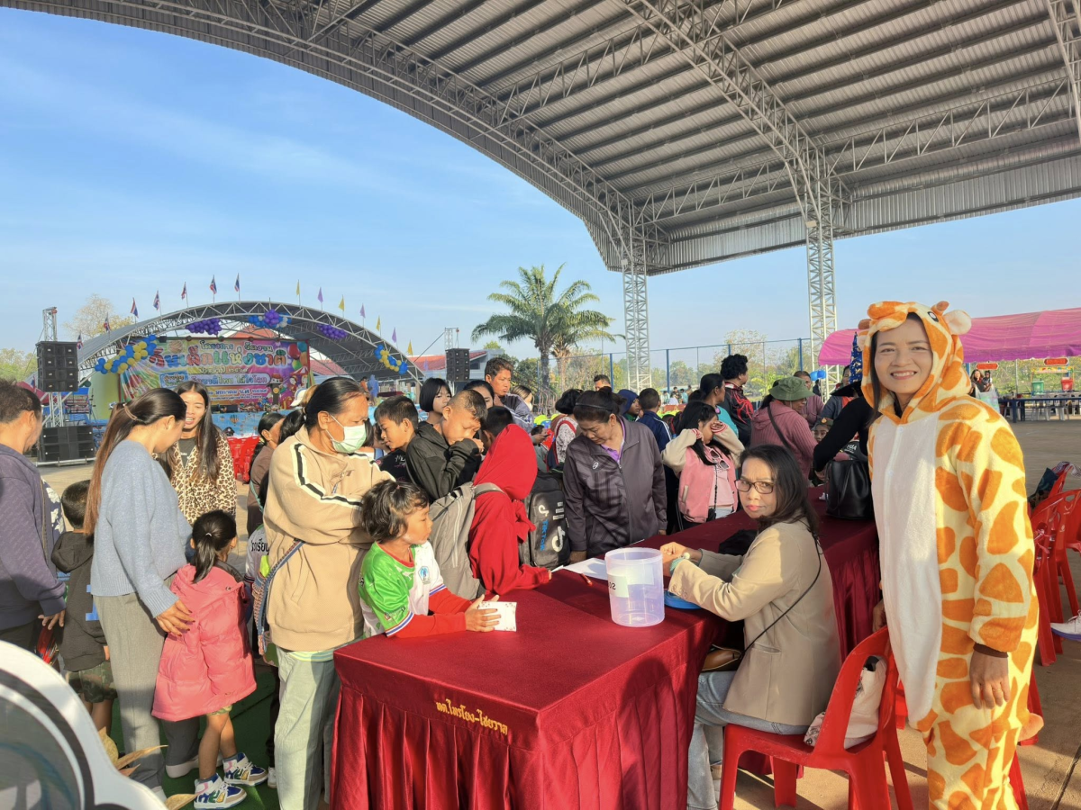 เทศบาลตำบลไทรโยง-ไชยวาล นำโดยนายสุรัน จันทร์สง่า นายกเทศมนตรีตำบลไทรโยง-ไชยวาล พร้อมด้วยคณะผู้บริหาร สมาชิกสภาเทศบาล ปลัดเทศบาล รองปลัดเทศบาล หัวหน้าส่วนราชการ พนักงานและเจ้าหน้าที่เทศบาล ได้จัดงานวันเด็กแห่งชาติ ประจำปี 2569