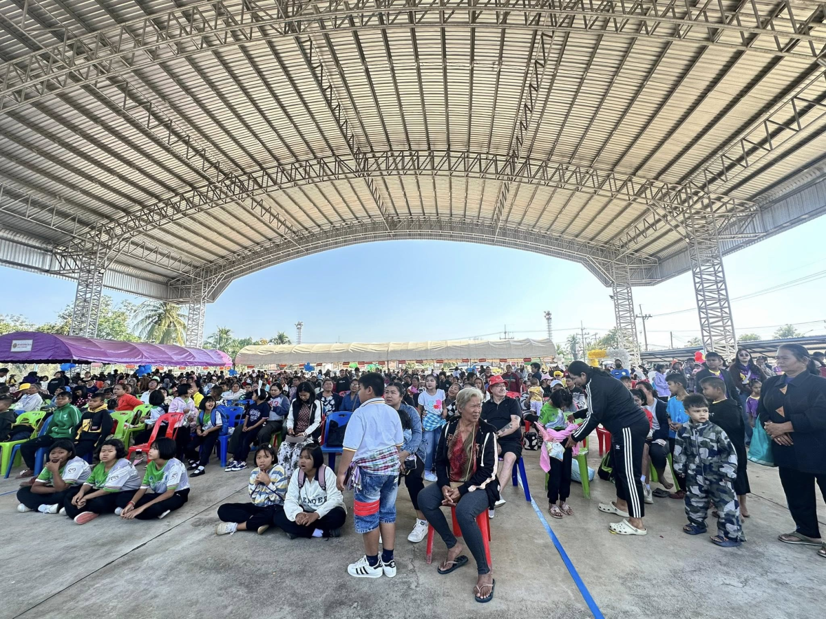 เทศบาลตำบลไทรโยง-ไชยวาล นำโดยนายสุรัน จันทร์สง่า นายกเทศมนตรีตำบลไทรโยง-ไชยวาล พร้อมด้วยคณะผู้บริหาร สมาชิกสภาเทศบาล ปลัดเทศบาล รองปลัดเทศบาล หัวหน้าส่วนราชการ พนักงานและเจ้าหน้าที่เทศบาล ได้จัดงานวันเด็กแห่งชาติ ประจำปี 2569