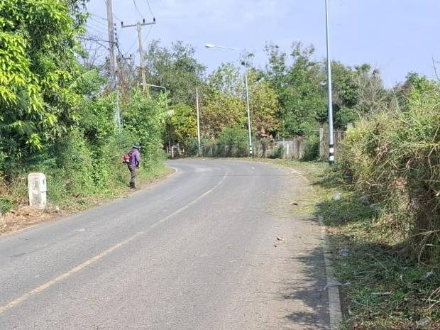 เทศบาลตำบลไทรโยง-ไชยวาล ภายใต้การนำของนายสุรัน จันทร์สง่า นายกเทศมนตรีตำบลไทรโยง-ไชยวาล มอบหมายให้เจ้าหน้าที่กองช่าง เจ้าหน้าที่กองสาธารณสุขฯ และเจ้าหน้าที่งานป้องกันฯ เพื่อดำเนินงานตามภารกิจที่เกี่ยวข้อง พร้อมทั้งดำเนินงานตามคำร้องขอความช่วยเหลือของพ่อ แม่ พี่น้อง ประชาชนในเขตพื้นที่เทศบาลฯ