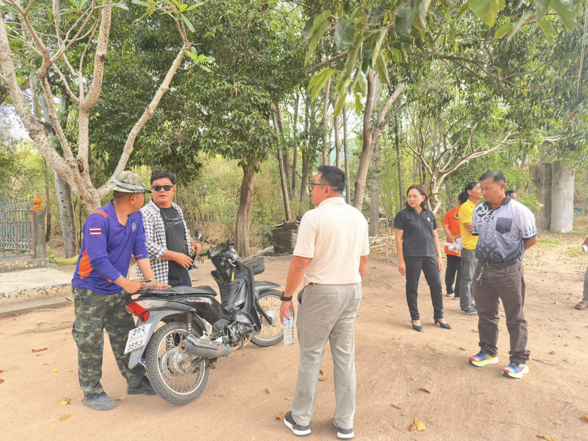 นายสุรัน จันทร์สง่า นายกเทศมนตรีตำบลไทรโยง-ไชยวาล พร้อมด้วยผู้บริหาร สมาชิกสภาเทศบาล ปลัดเทศบาล รองปลัดเทศบาล รักษาการผอ.กองช่าง ร่วมกับเจ้าหน้าที่สำนักงานพัฒนาภาค 5 หน่วยบัญชาการทหารพัฒนา กองบัญชาการกองทัพไทย ลงพื้นที่ตรวจสอบการดำเนินงานการขุดลอกสระน้ำ เพื่อใช้เป็นแหล่งกักเก็บน้ำของเทศบาลตำบลไทรโยง-ไชยวาล ณ จุดบริเวณสระน้ำวัดป่าหิมพานต์