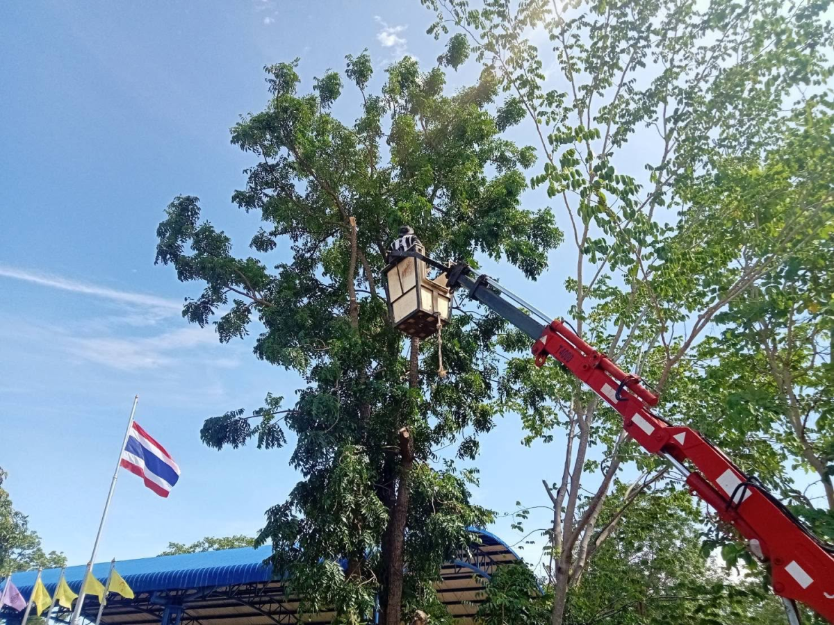 เทศบาลตำบลไทรโยง-ไชยวาล ภายใต้การนำของนายสุรัน จันทร์สง่า นายกเทศมนตรีตำบลไทรโยง-ไชยวาล มอบหมายให้เจ้าหน้าที่งานป้องกันฯ กองช่าง และกองการประปา ปฏิบัติหน้าที่เพื่อช่วยเหลือพ่อ แม่ พี่น้อง ประชาชน ตามคำร้องขอ