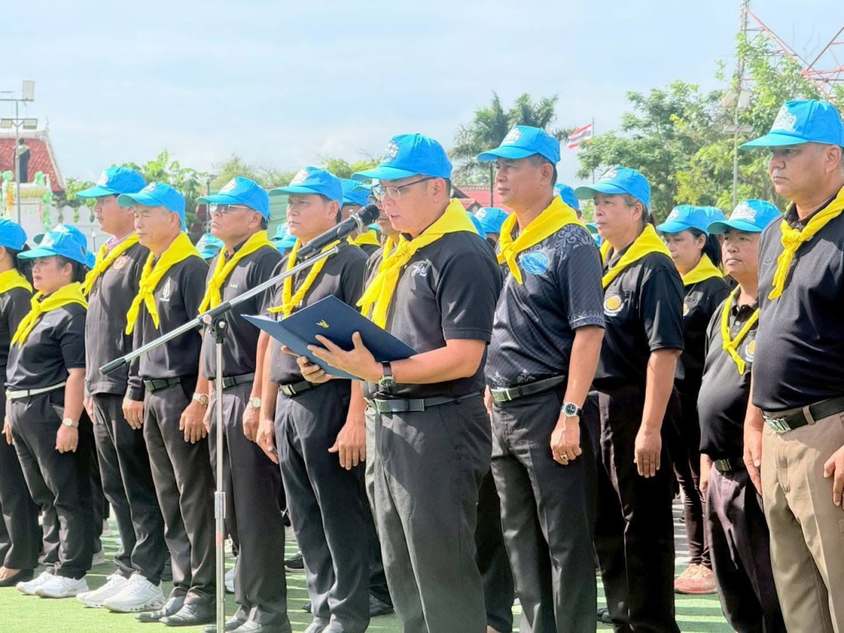 เทศบาลตำบลไทรโยง-ไชยวาล ภายใต้การนำของนายสุรัน จันทร์สง่า นายกเทศมนตรีตำบลไทรโยง-ไชยวาล มอบหมายให้นางสาวสุดใจ ศรีระกิ่ง ปลัดเทศบาลฯ พร้อมด้วยนายคมเดช เพชรเกื้อ รองนายกเทศมนตรีฯ เข้าร่วมกิจกรรมเคารพธงชาติ และกิจกรรมจิตอาสาพัฒนาปรับปรุงภูมิทัศน์ทาสีกำแพงหน้าที่ว่าการอำเภอครบุรี